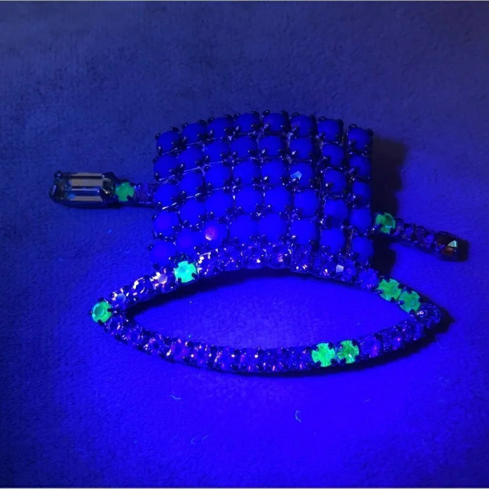 Kjl Kenneth Jay Lane Top Hat Brooch Pin - image 8